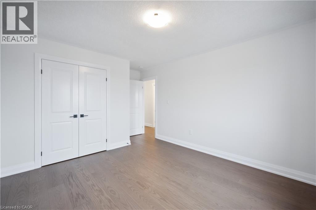 Photo 24 of 714 Autumn Willow Drive, Waterloo ON