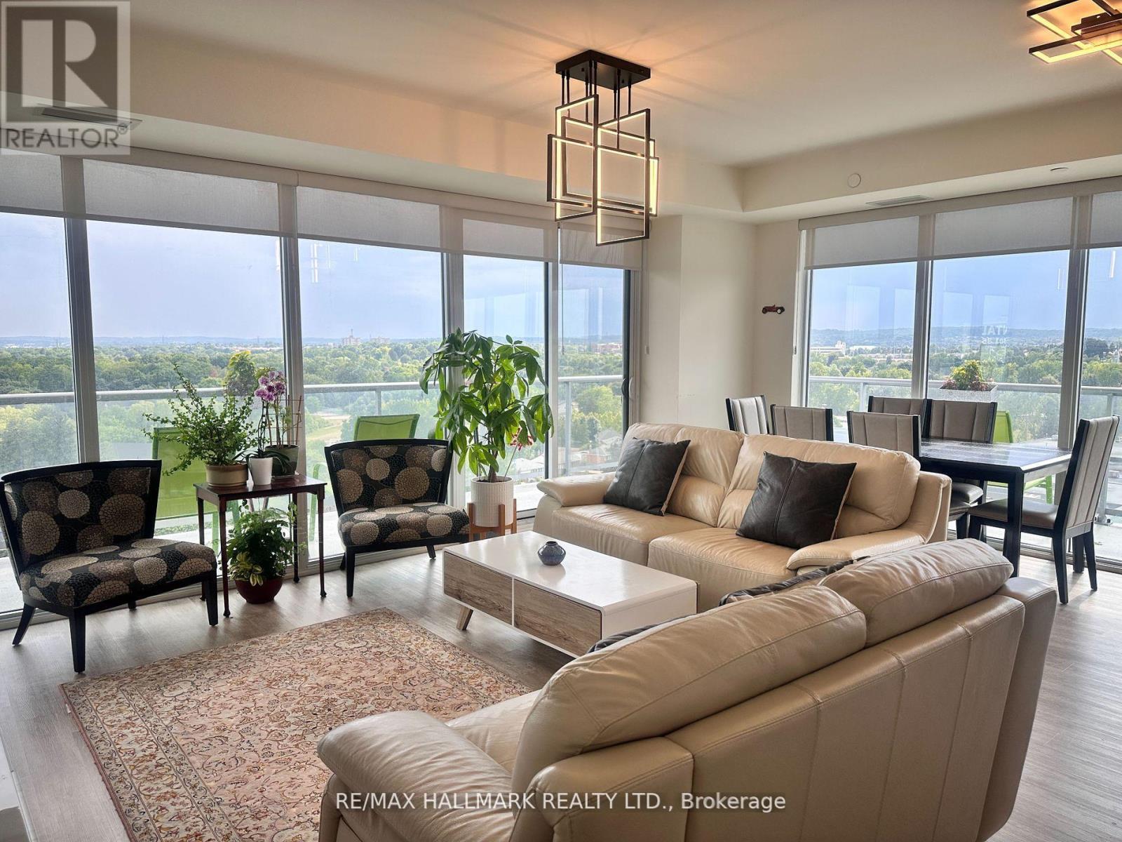Photo 12 of 1104 185 Deerfield Road, Newmarket ON