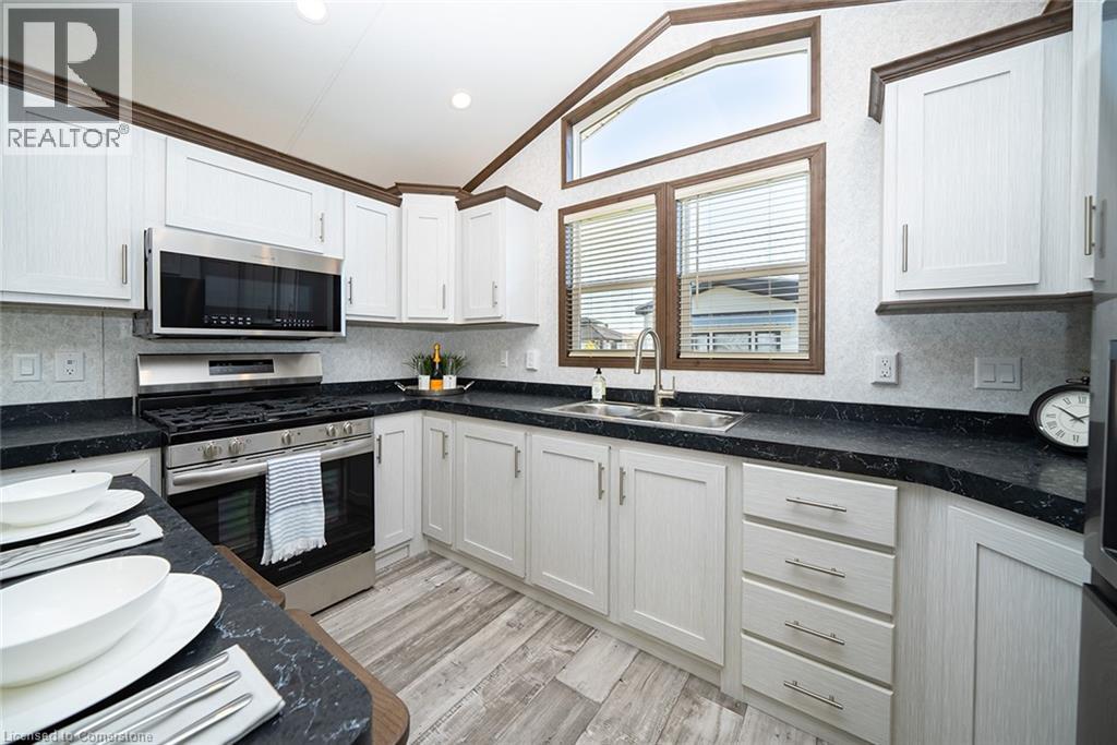 #20 92 CLUBHOUSE Road - 17