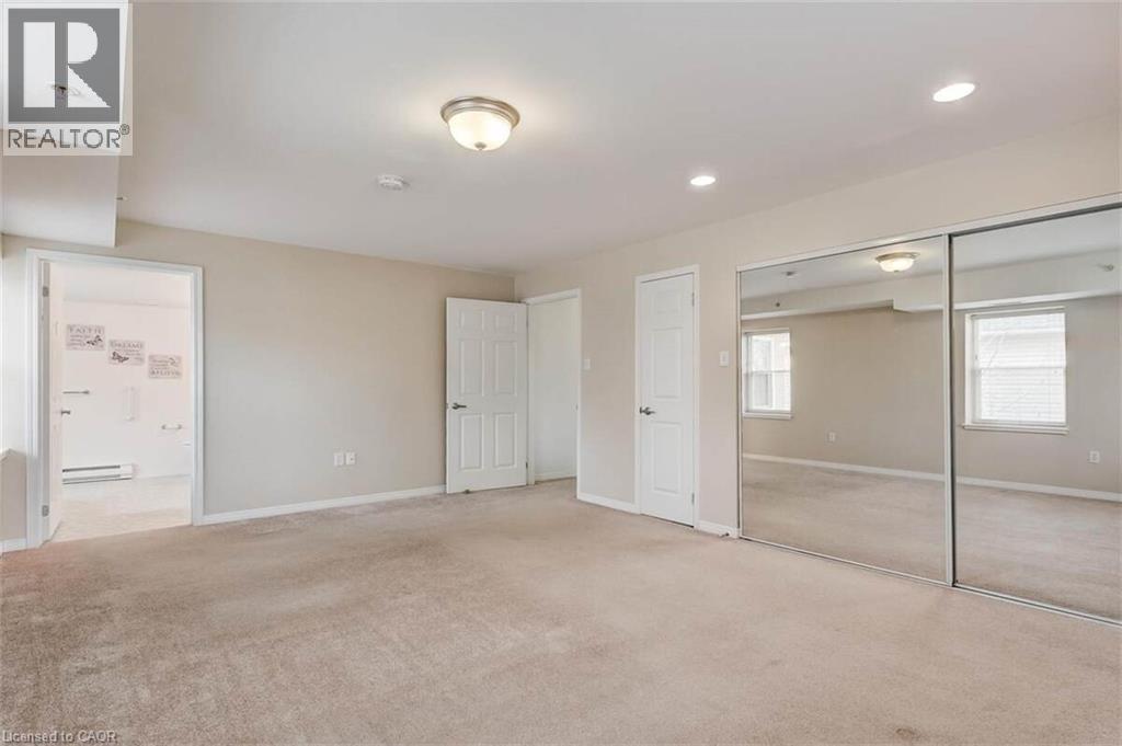 #311 8 HURON Street - 23