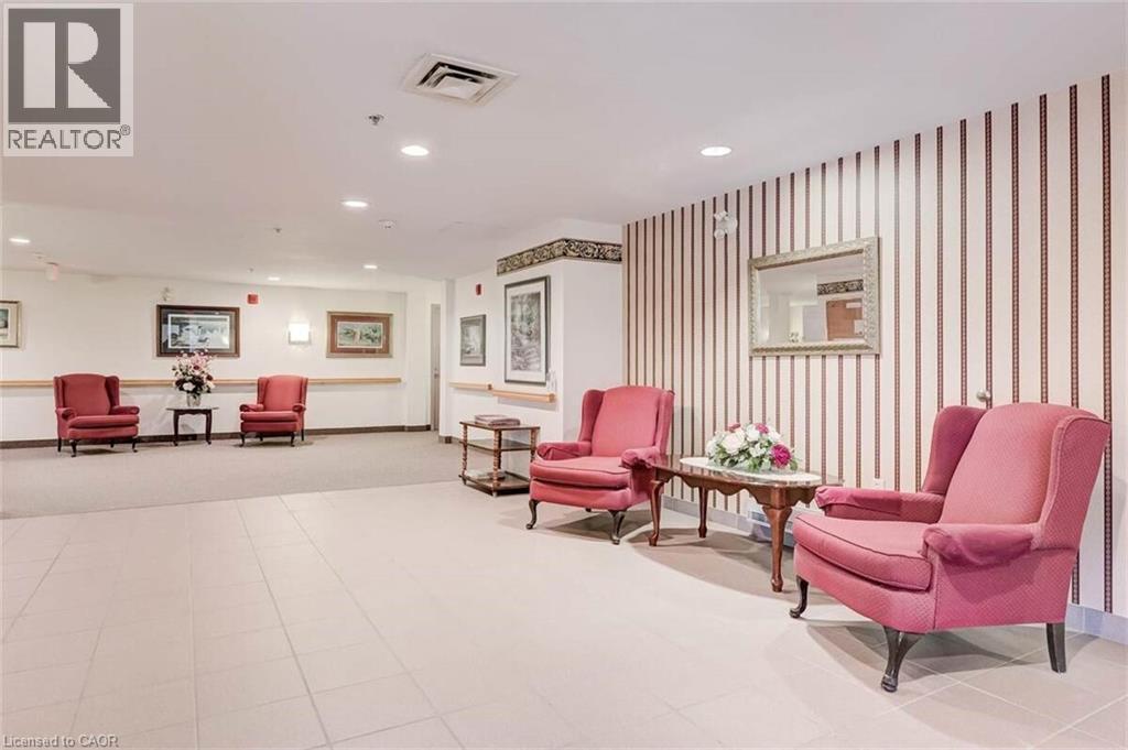#311 8 HURON Street - 3