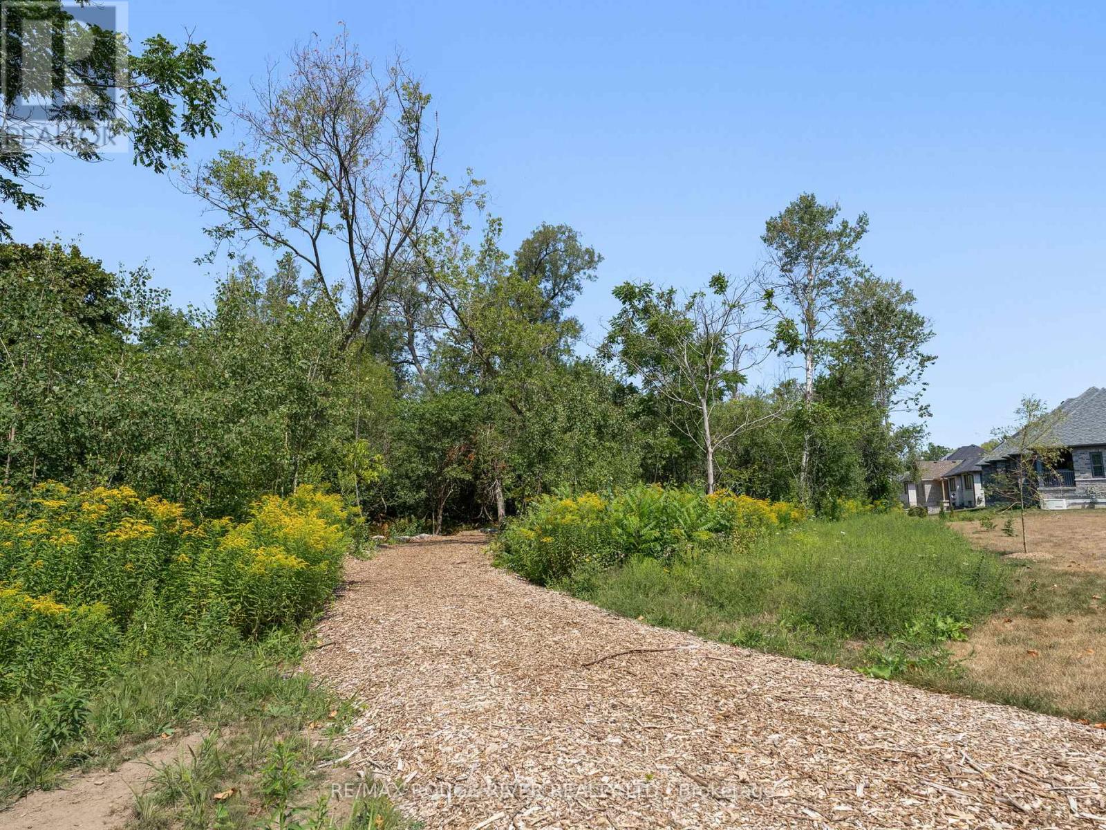 Photo 8 of 5 1000 Darcy Street, Cobourg ON