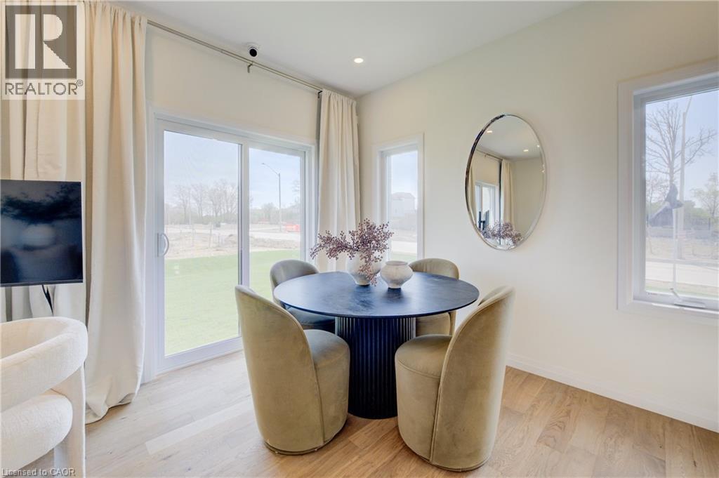 Photo 23 of 254 Green Gate Boulevard, Cambridge ON