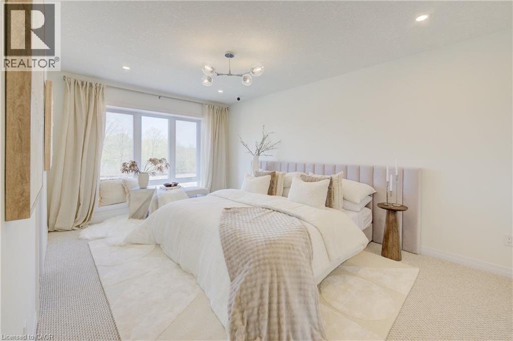 Photo 4 of 254 Green Gate Boulevard, Cambridge ON