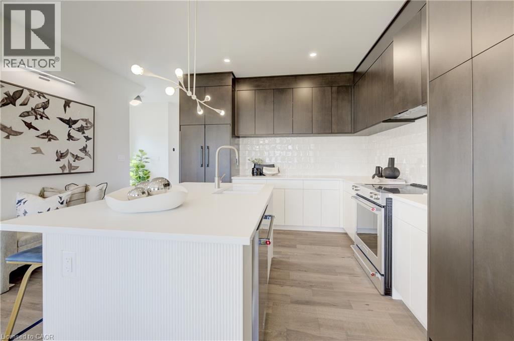 Photo 11 of 254 Green Gate Boulevard, Cambridge ON