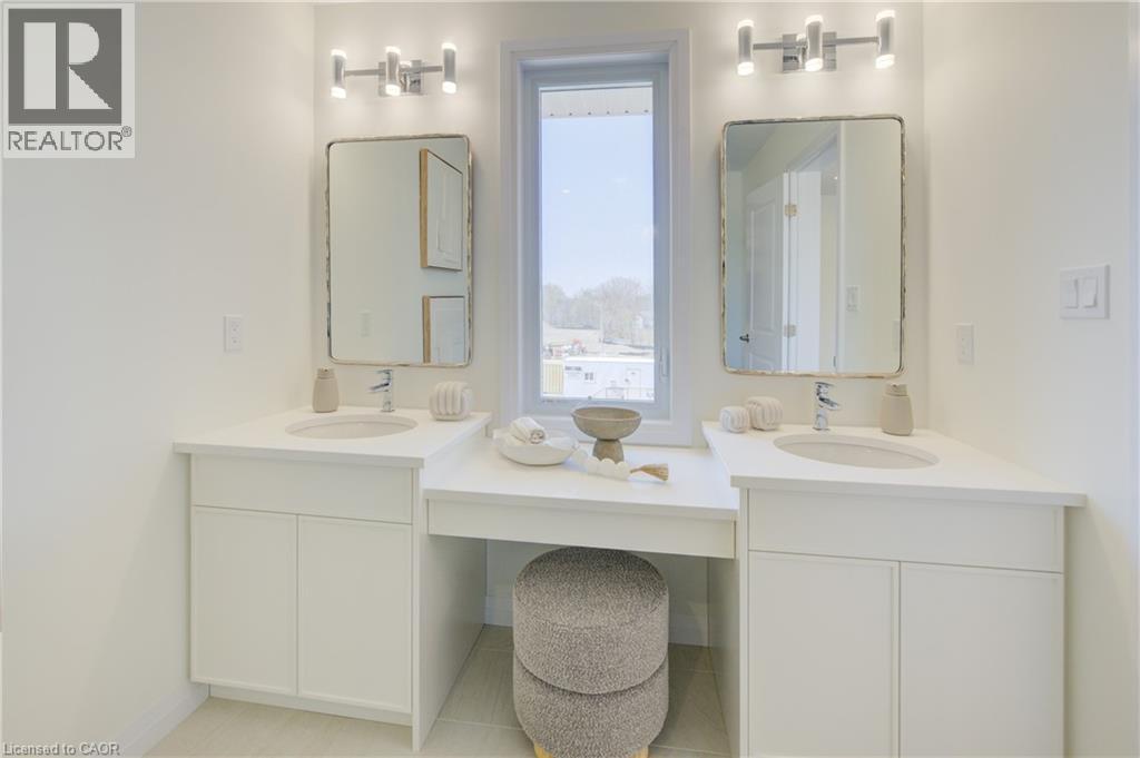 Photo 13 of 254 Green Gate Boulevard, Cambridge ON