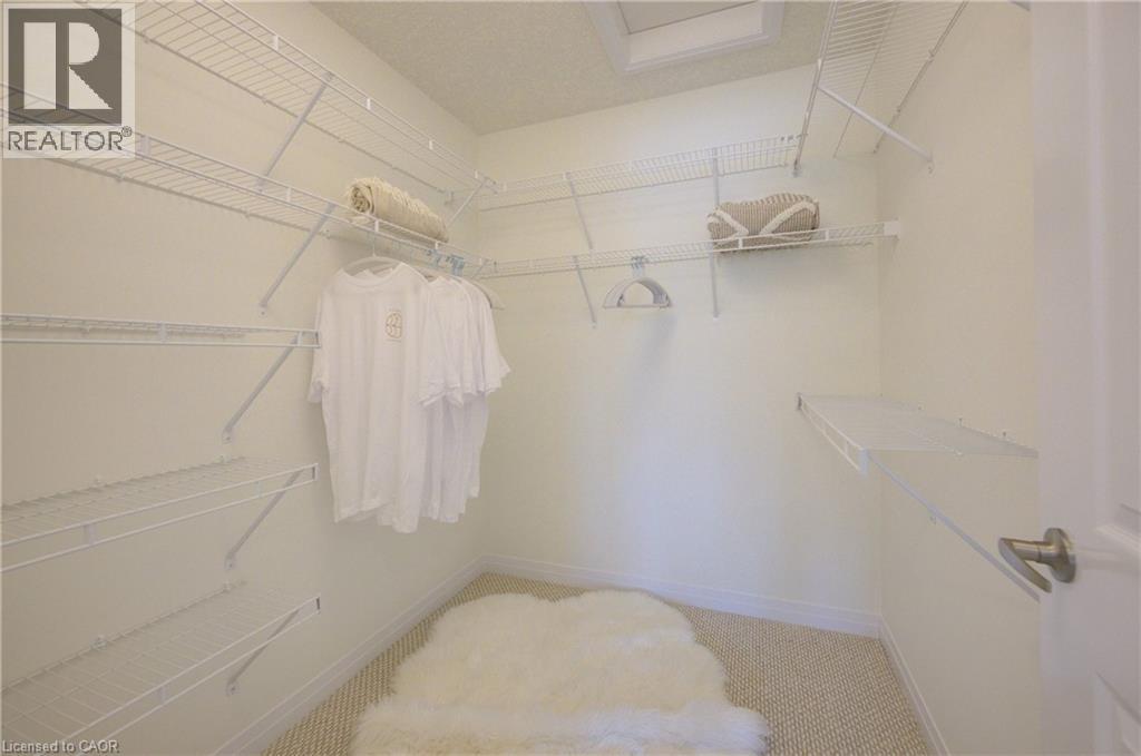 Photo 3 of 254 Green Gate Boulevard, Cambridge ON