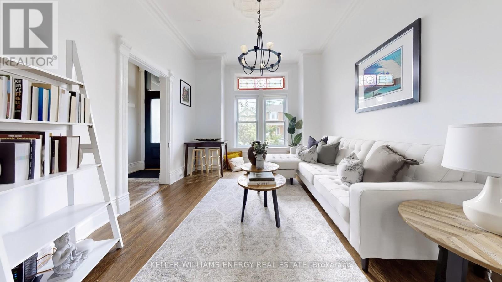 Photo 1 of 511 Perth Avenue, Toronto ON