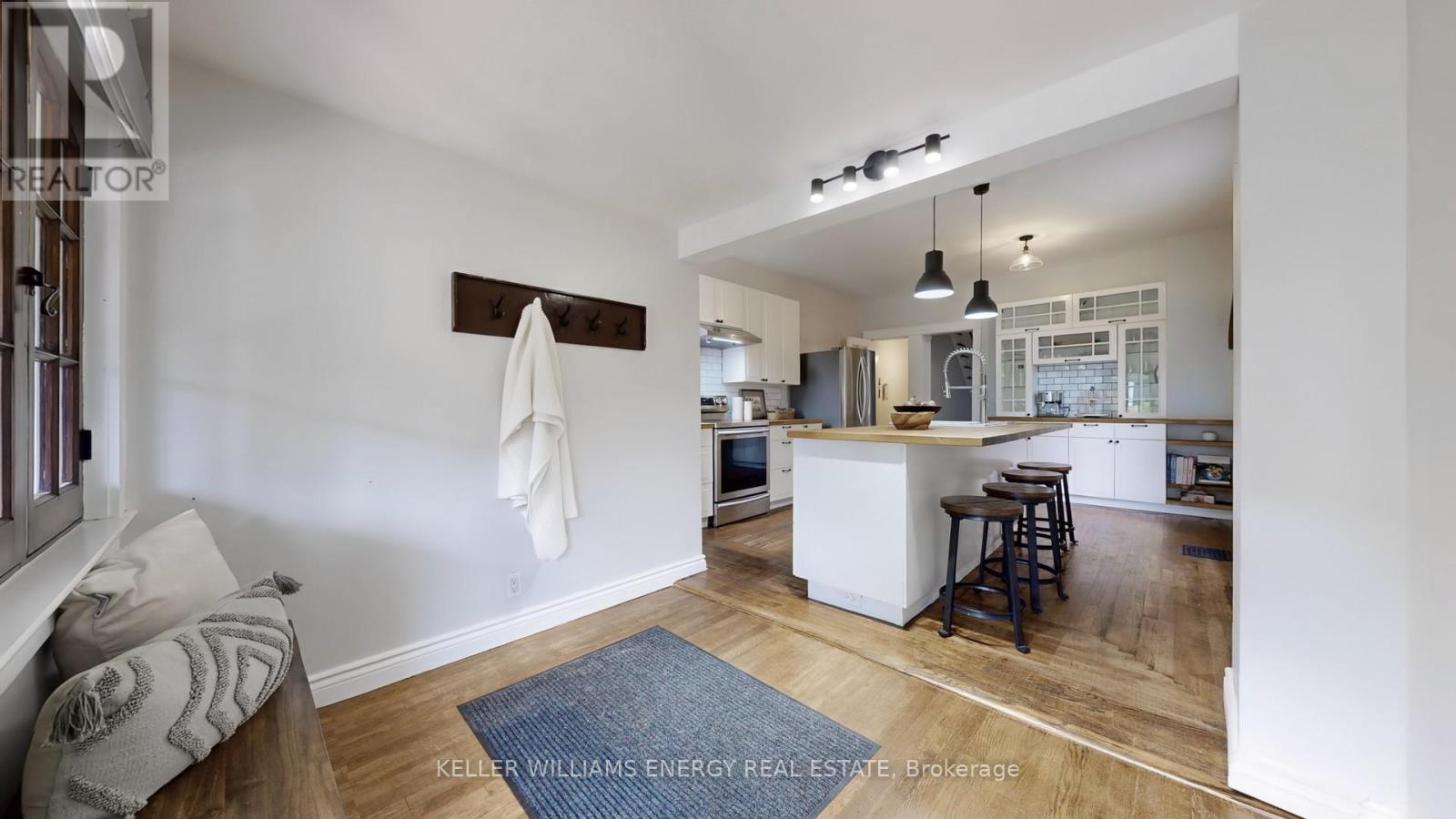 Photo 14 of 511 Perth Avenue, Toronto ON