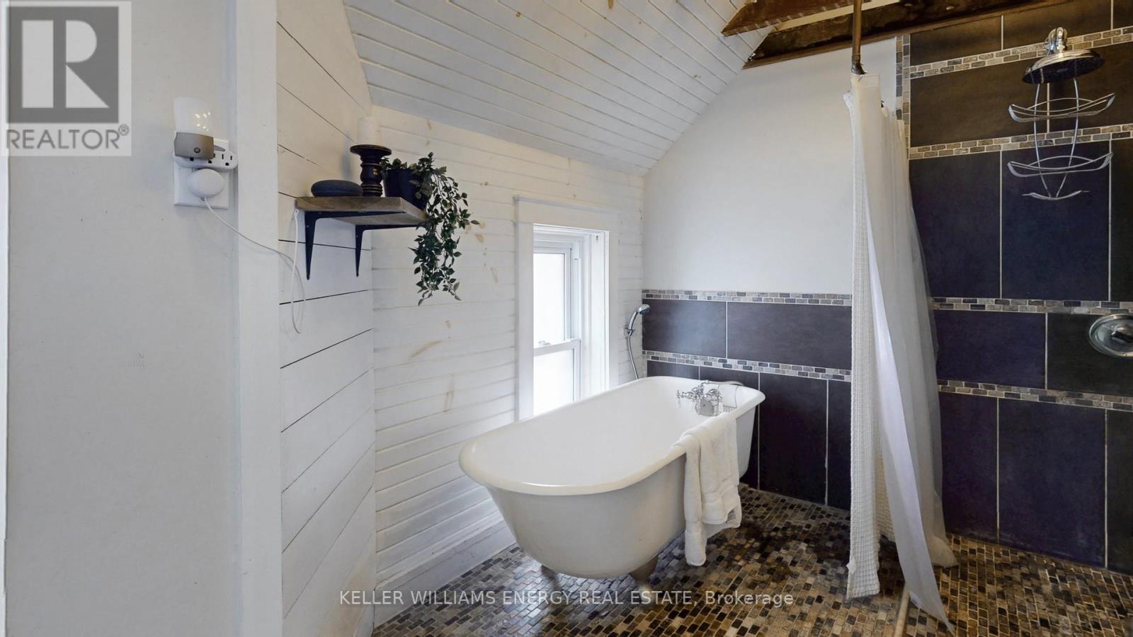 Photo 27 of 511 Perth Avenue, Toronto ON