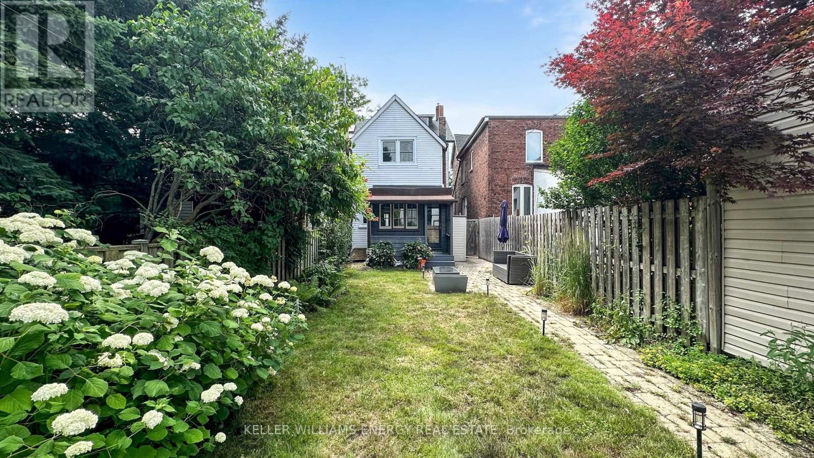 Photo 39 of 511 Perth Avenue, Toronto ON