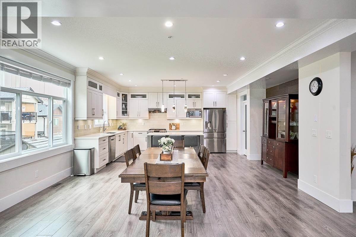 Photo 11 of 10108 246 A Street, Maple Ridge BC
