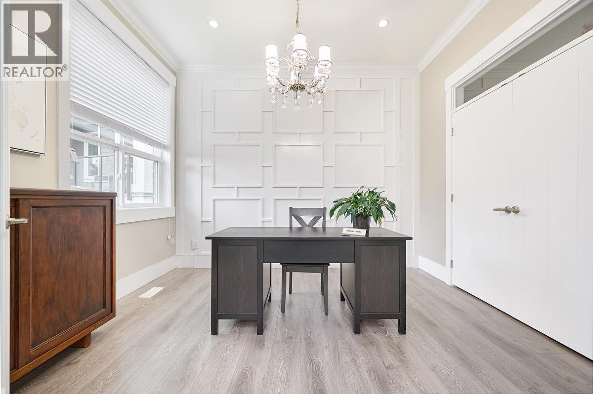 Photo 9 of 10108 246 A Street, Maple Ridge BC
