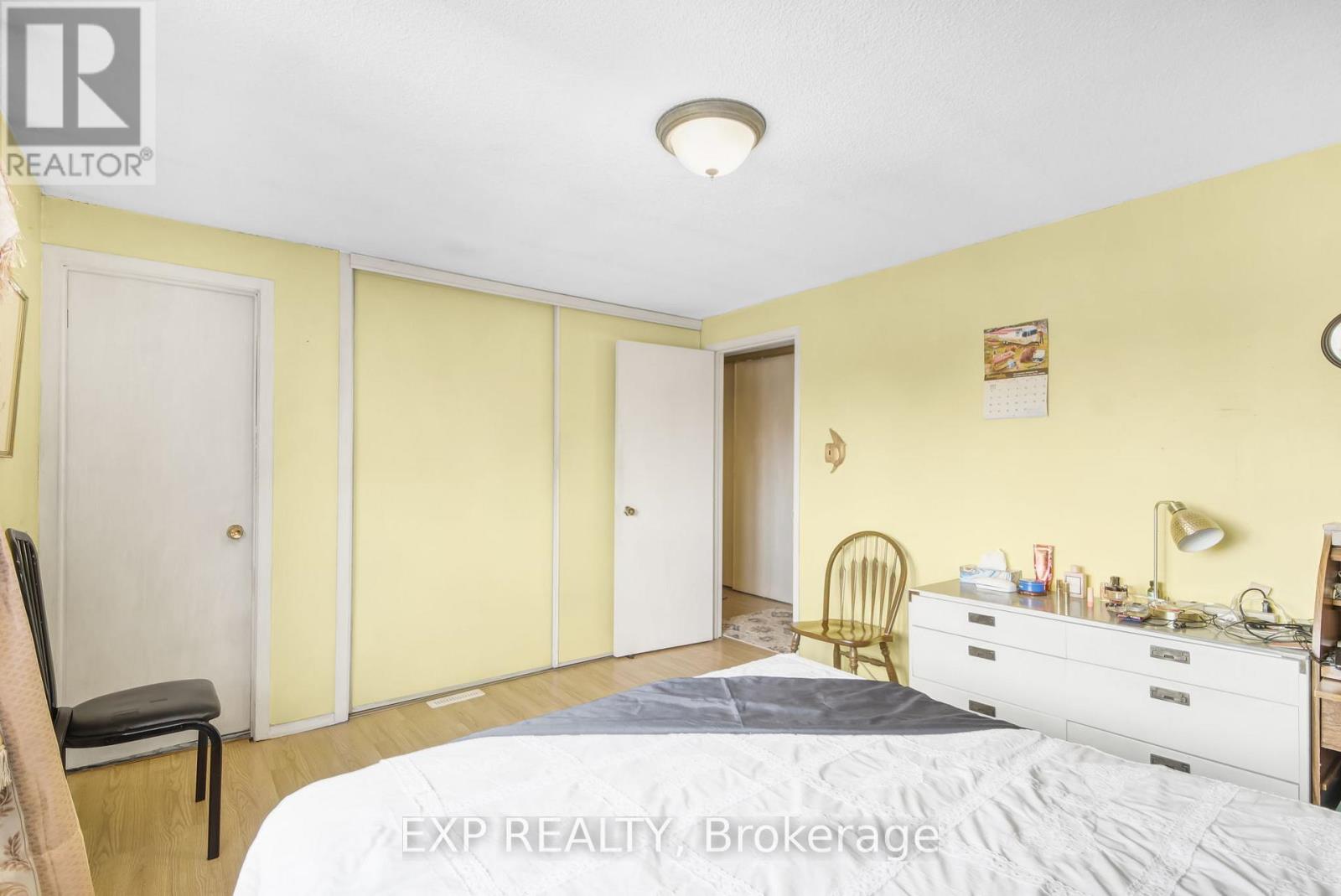 Photo 20 of 89 Kingswood Drive, Brampton ON