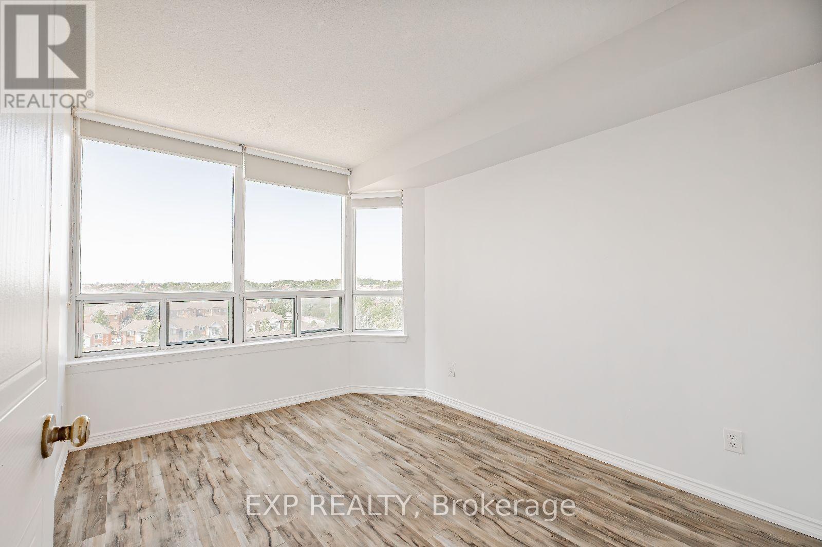Photo 1 of 805 135 Hillcrest Avenue, Mississauga ON