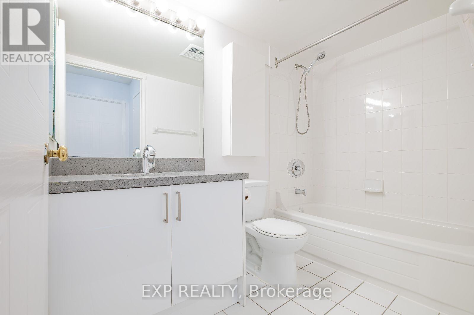Photo 24 of 805 135 Hillcrest Avenue, Mississauga ON