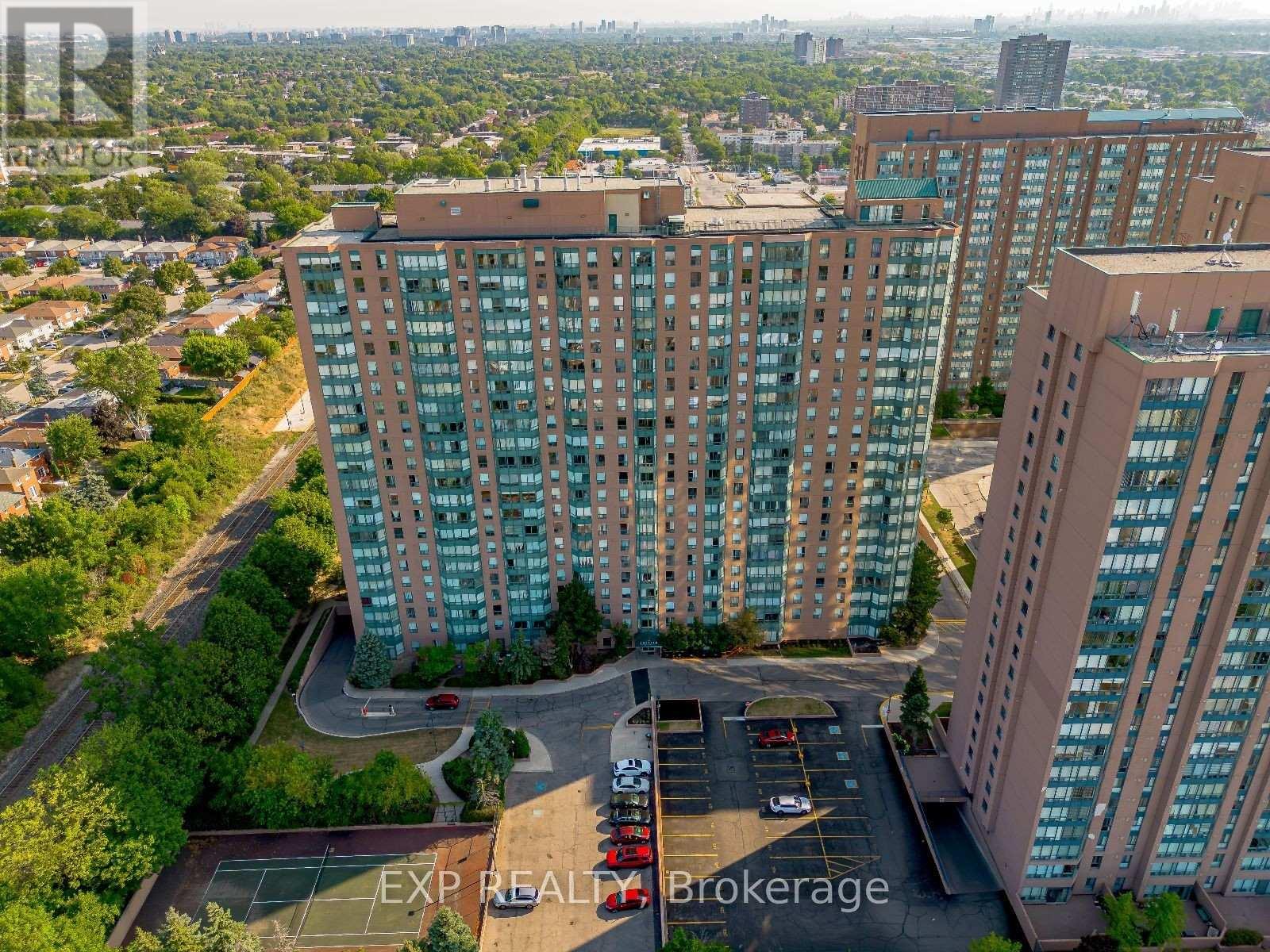 Photo 21 of 805 135 Hillcrest Avenue, Mississauga ON