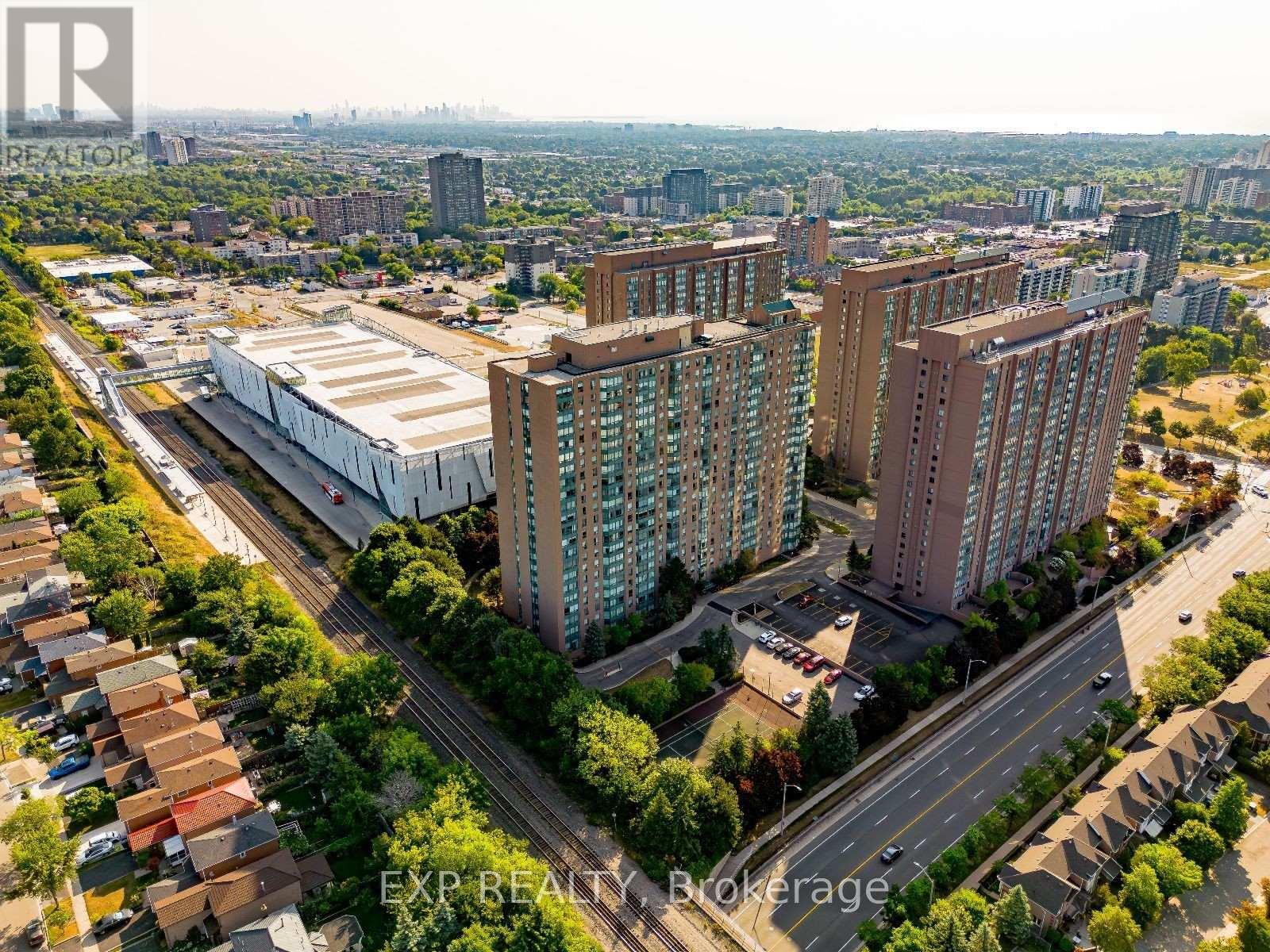 Photo 26 of 805 135 Hillcrest Avenue, Mississauga ON
