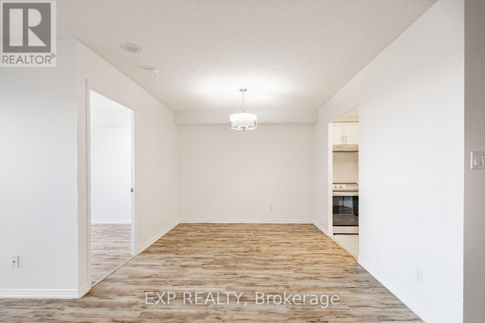 Photo 30 of 805 135 Hillcrest Avenue, Mississauga ON