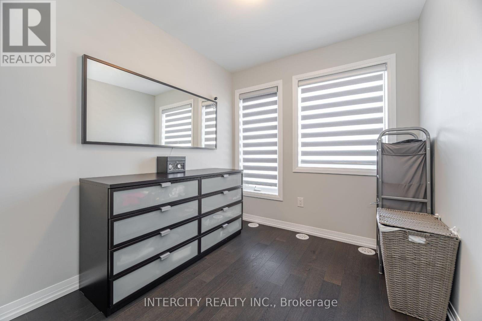 Photo 3 of 3 169 William Duncan Road, Toronto ON