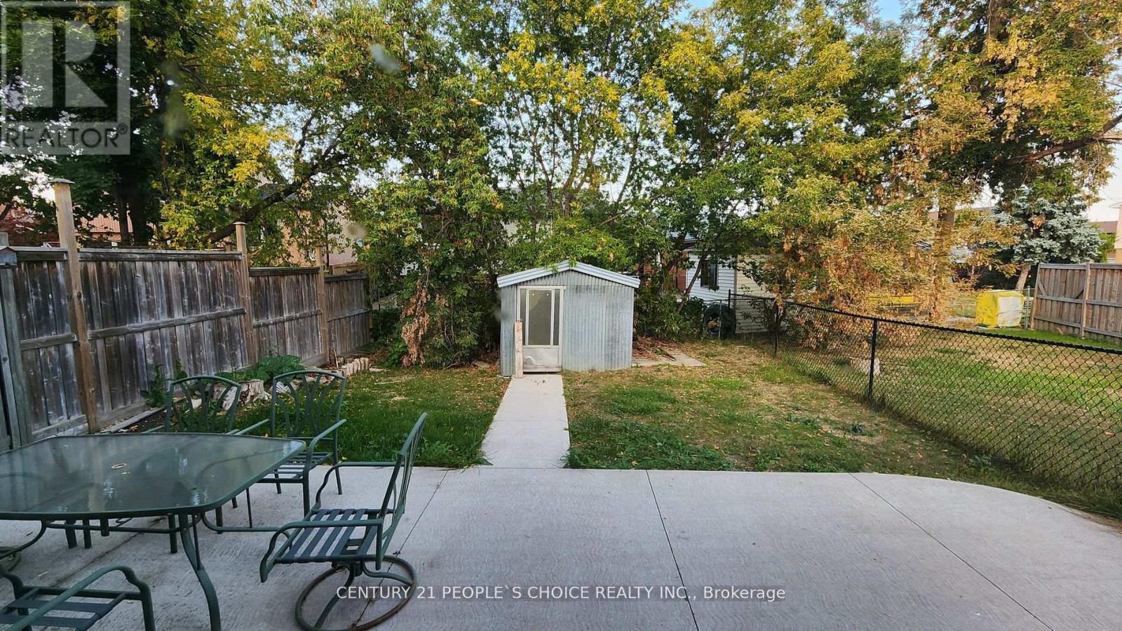 Photo 6 of 58 Camberley Crescent, Brampton ON