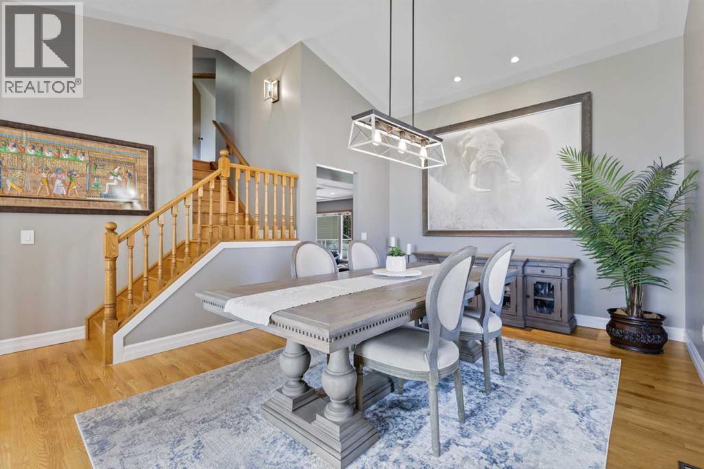 Single Family House for Sale in  Hawktree Bay NW Hawkwood Calgary 
