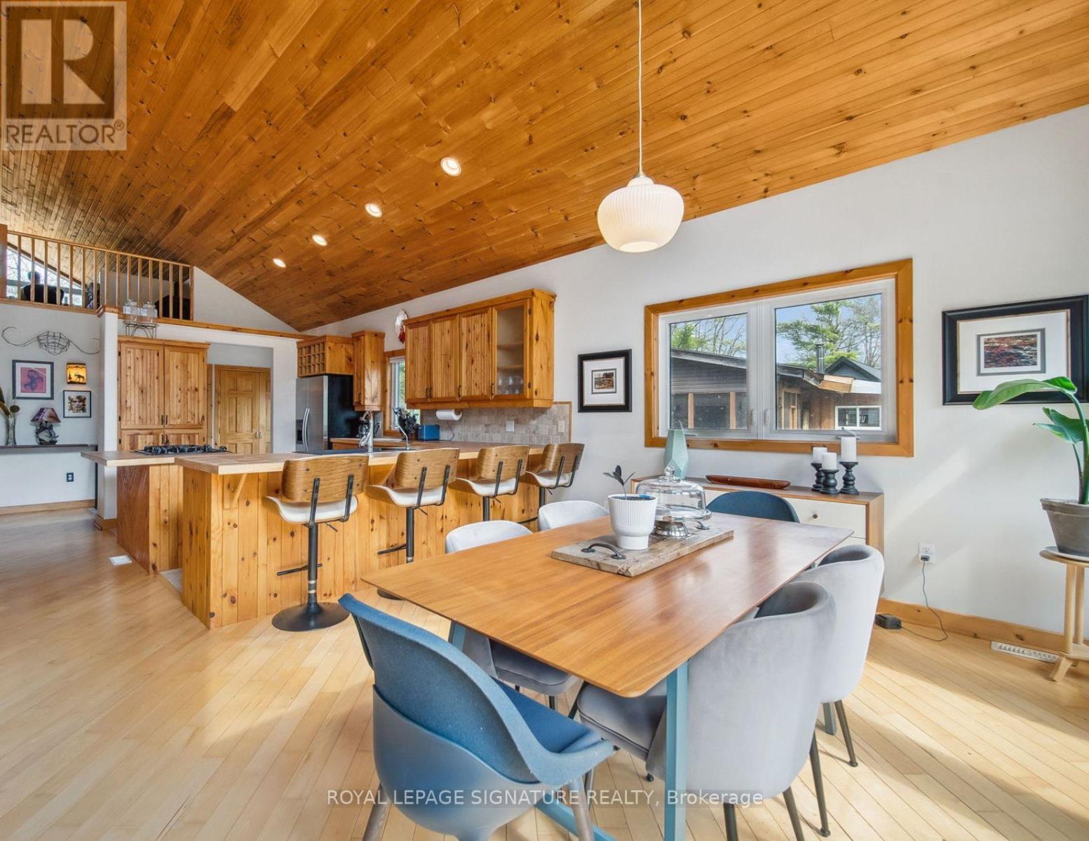 Photo 22 of 3309 Riverdale Drive, Severn ON