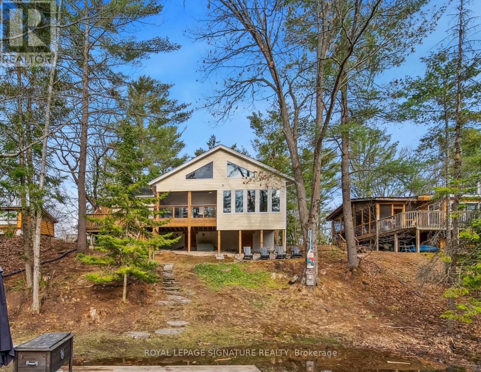 Photo 9 of 3309 Riverdale Drive, Severn ON