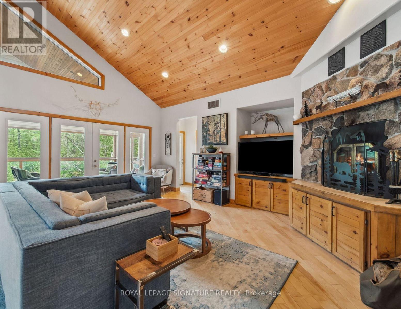 Photo 16 of 3309 Riverdale Drive, Severn ON