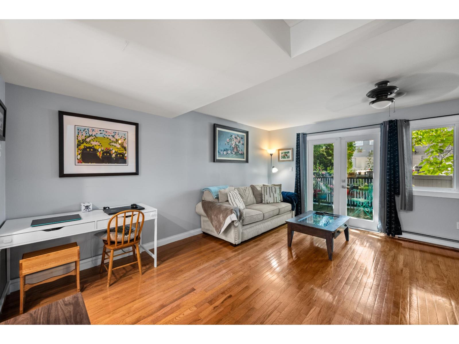 Photo 2 of 38 27125 31 A Avenue, Langley BC