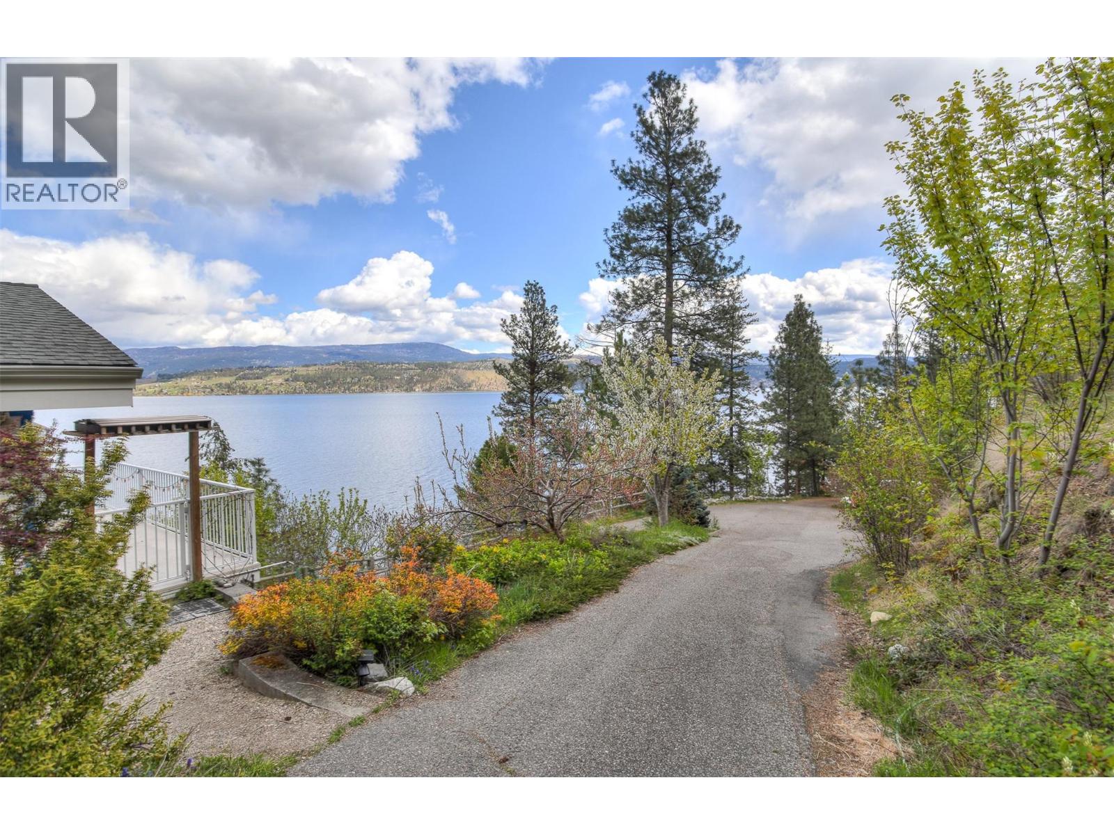  3765 Westside Road North, Kelowna