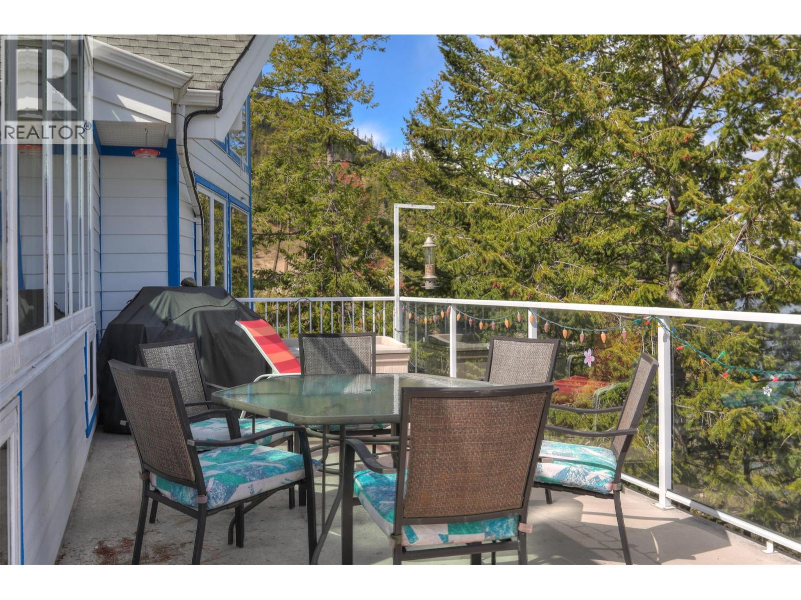  3765 Westside Road North, Kelowna