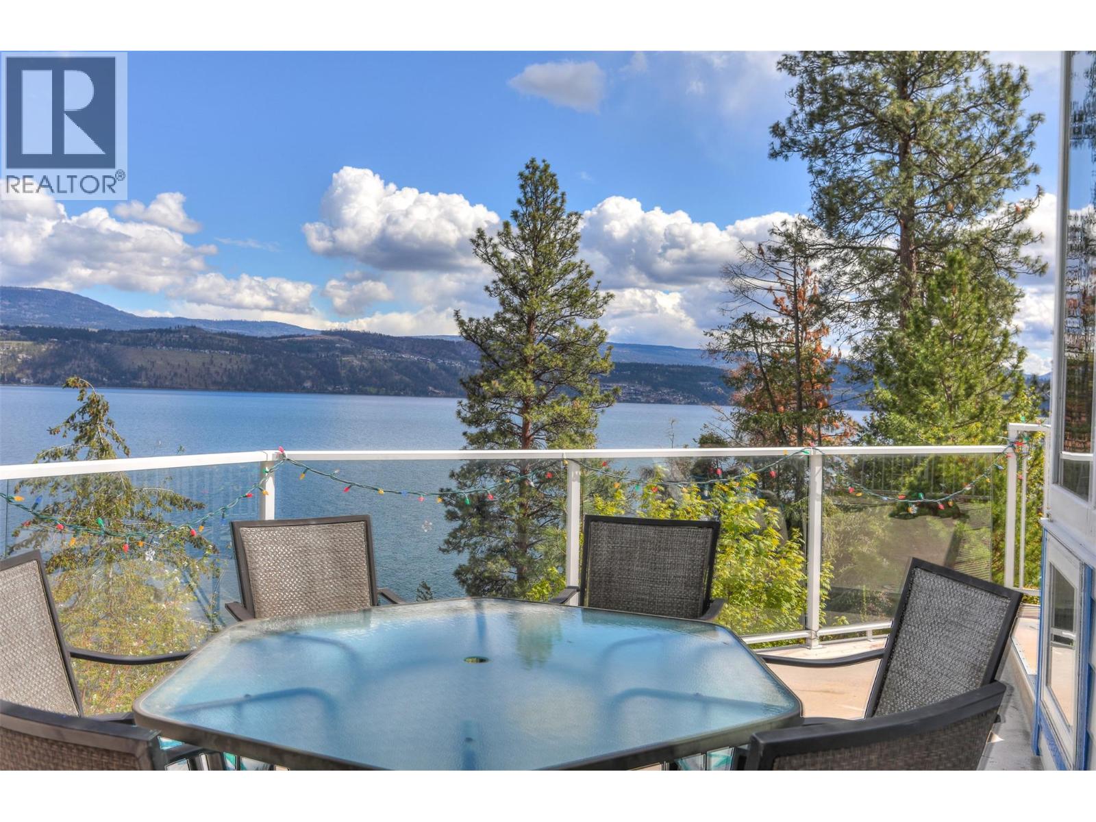  3765 Westside Road North, Kelowna