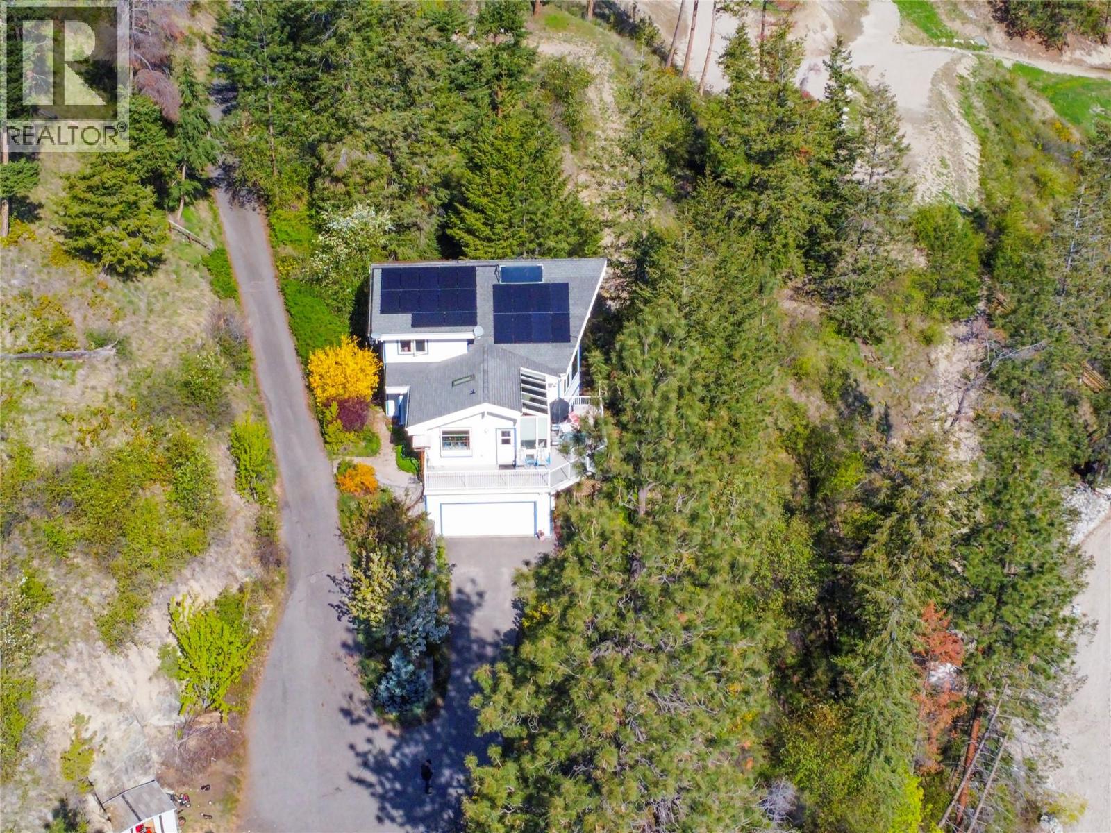  3765 Westside Road North, Kelowna