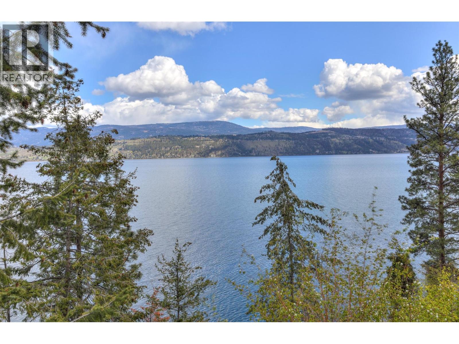  3765 Westside Road North, Kelowna