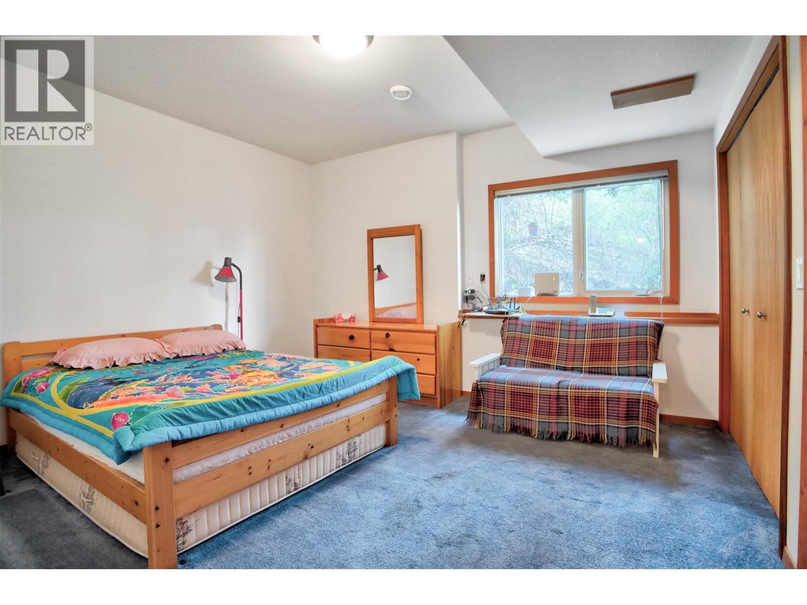  3765 Westside Road North, Kelowna