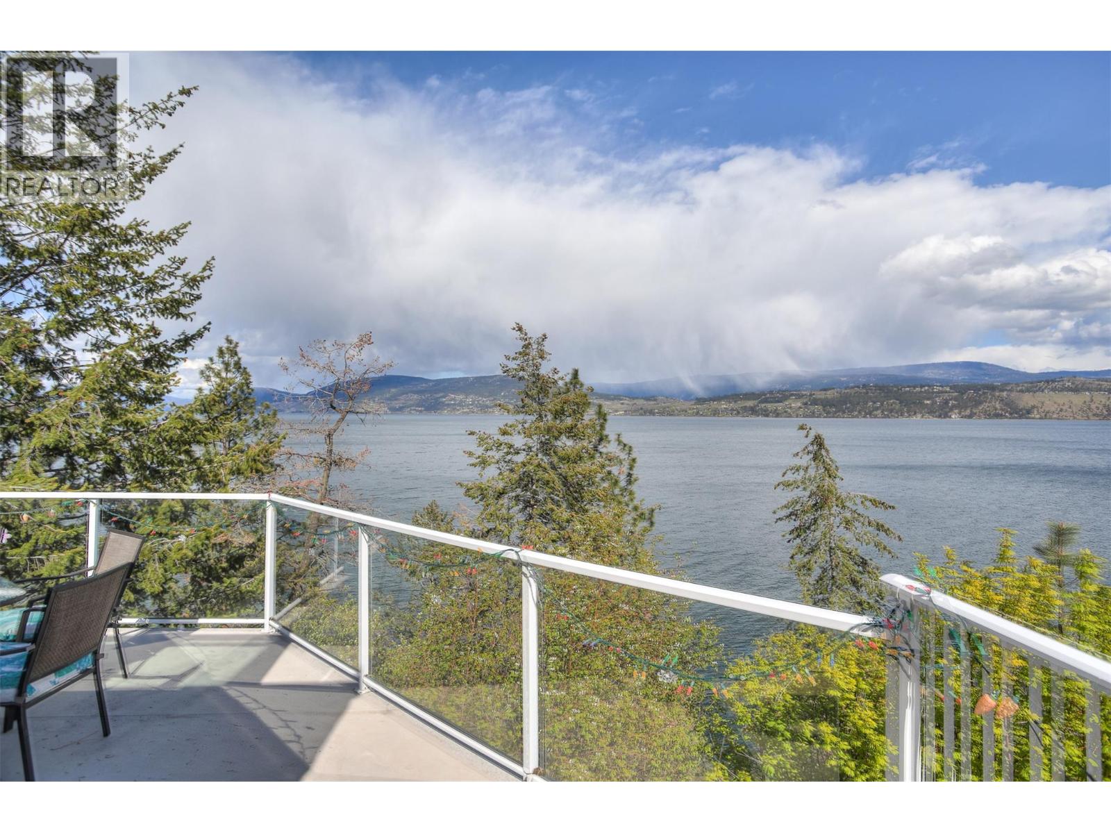  3765 Westside Road North, Kelowna