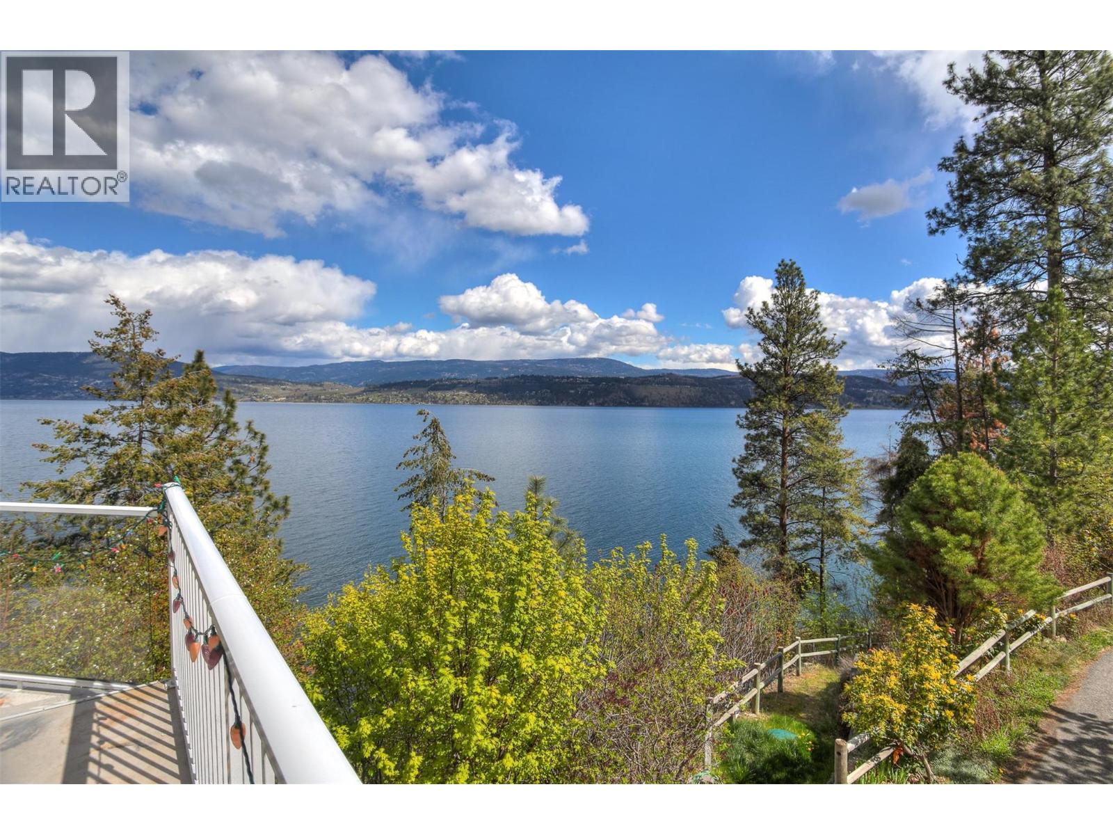  3765 Westside Road North, Kelowna