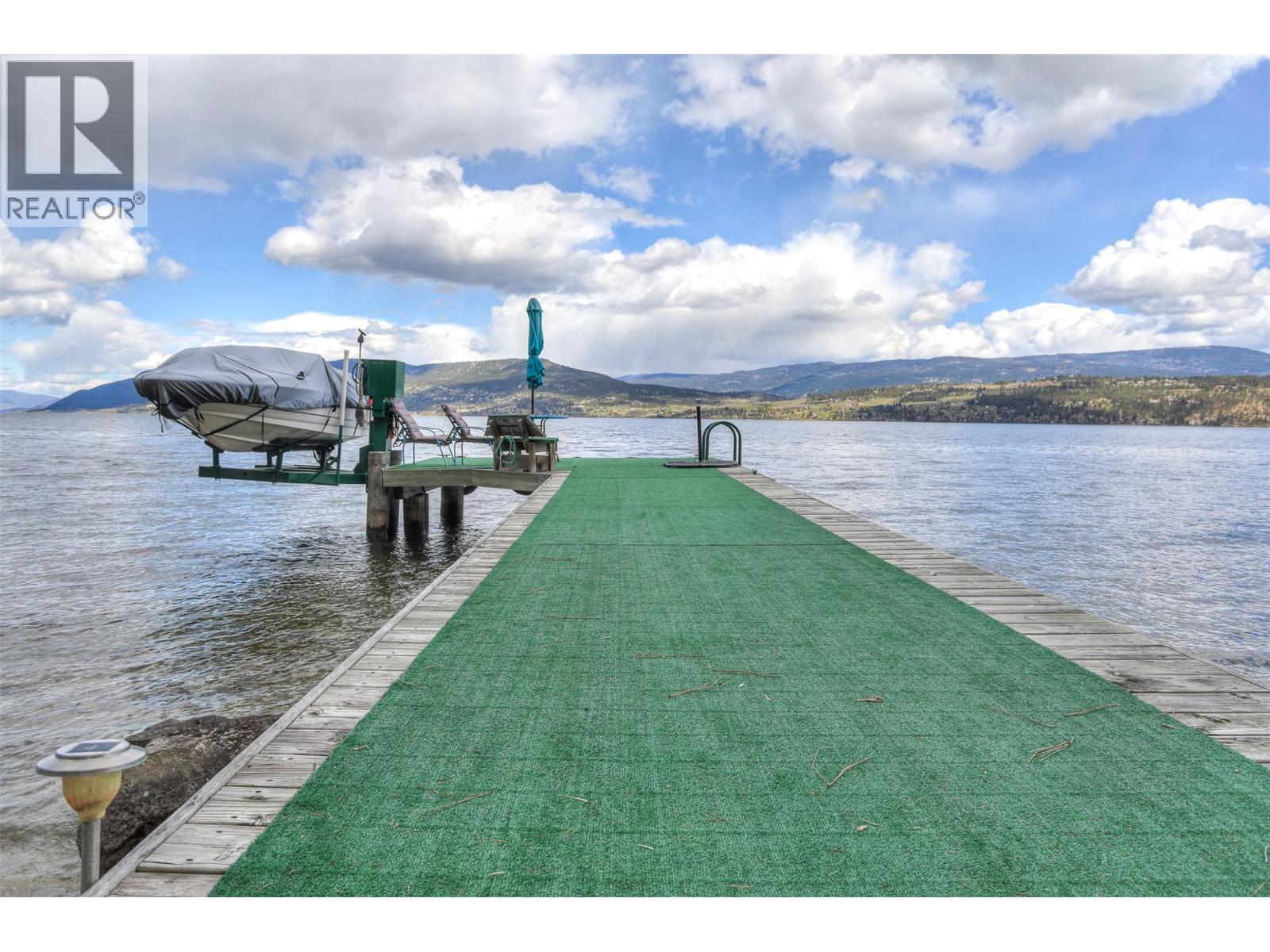  3765 Westside Road North, Kelowna