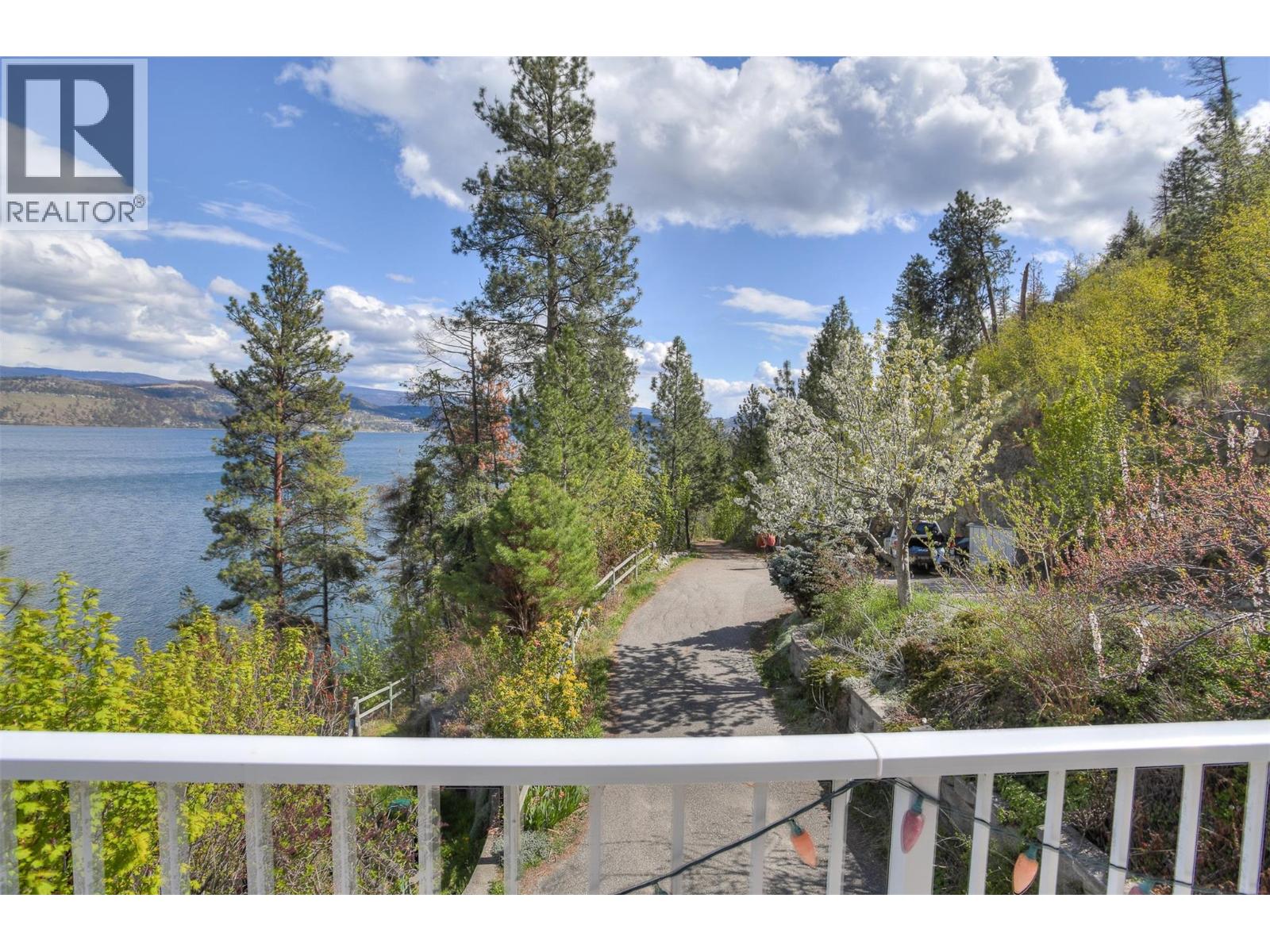 3765 Westside Road North, Kelowna