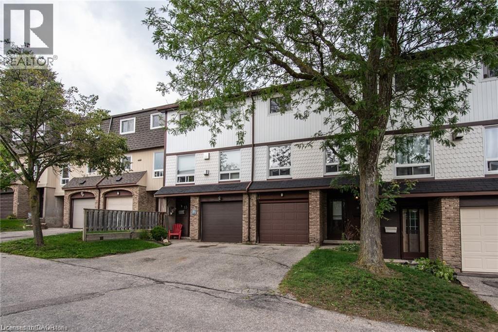 Photo 41 of 80 Old Country Drive Unit 14, Kitchener ON