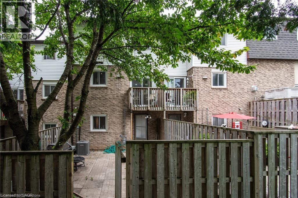 Photo 22 of 80 Old Country Drive Unit 14, Kitchener ON