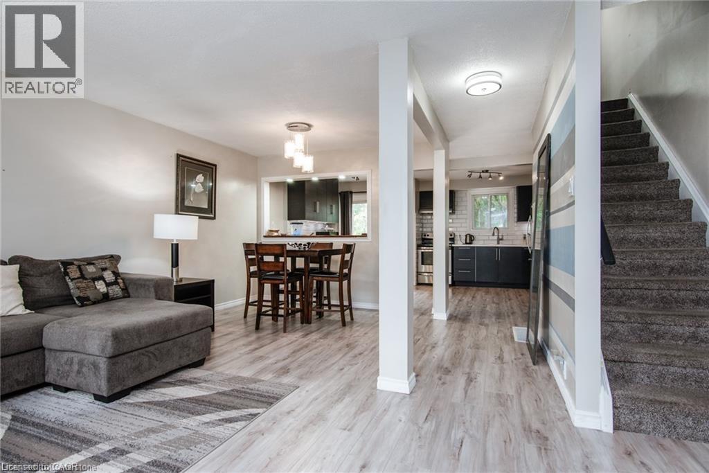 Photo 18 of 80 Old Country Drive Unit 14, Kitchener ON