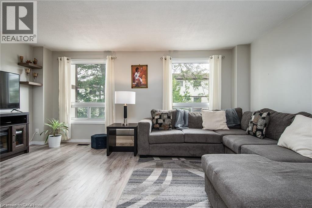 Photo 28 of 80 Old Country Drive Unit 14, Kitchener ON