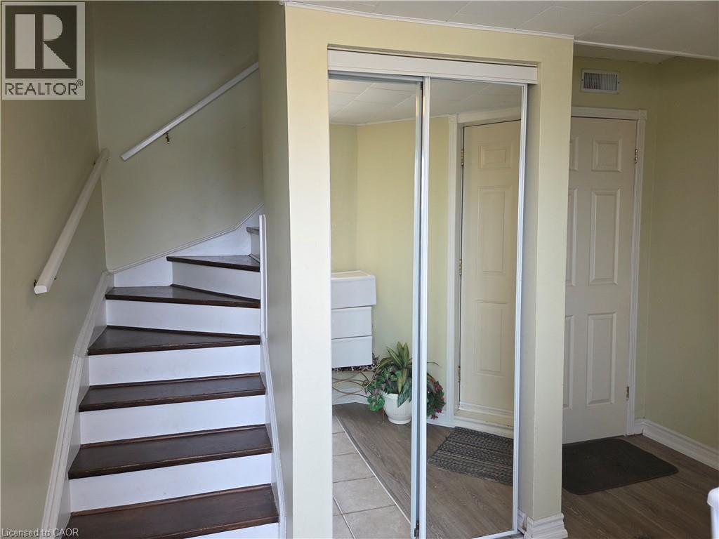 Photo 20 of 60 Elmsdale Drive Unit 9, Kitchener ON