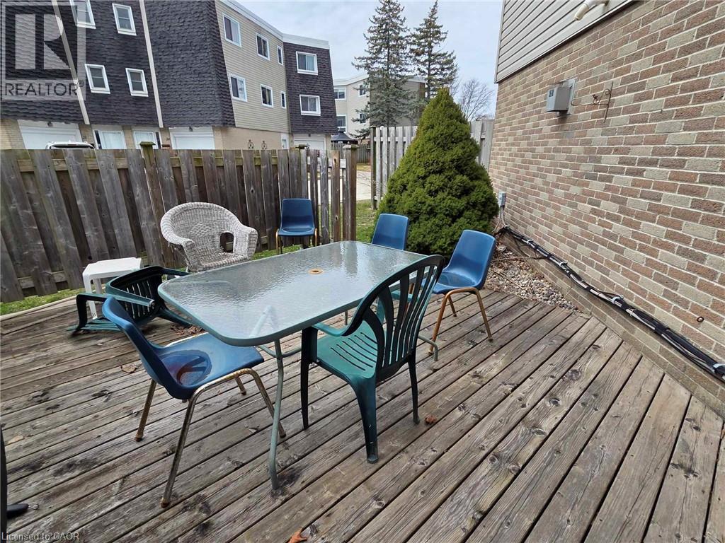 Photo 8 of 60 Elmsdale Drive Unit 9, Kitchener ON