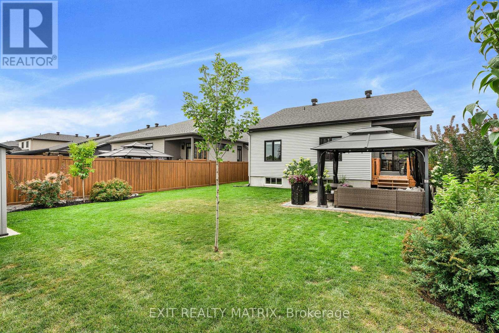 Photo 22 of 56 Nancy Street, Russell ON