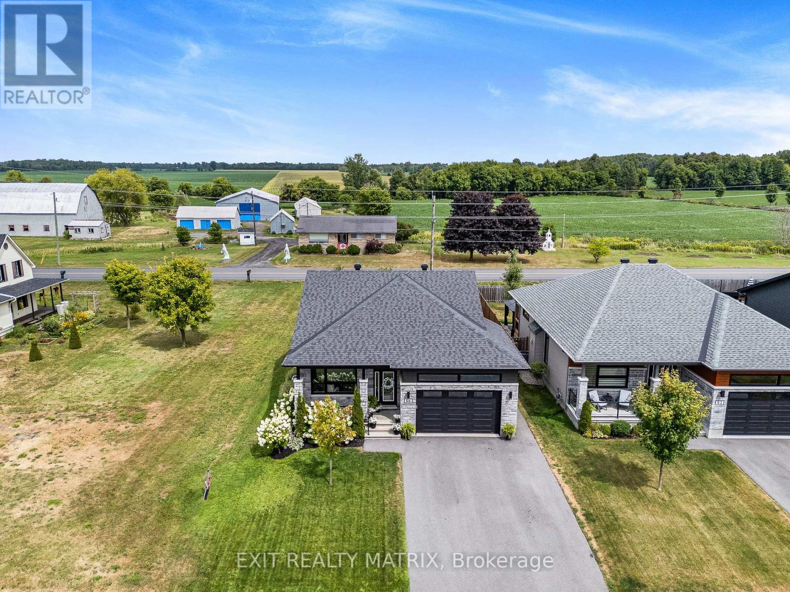 Photo 27 of 56 Nancy Street, Russell ON