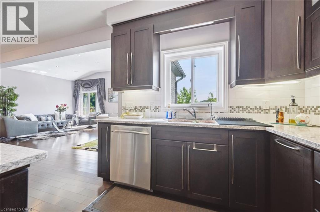Photo 24 of 598 Sundew Drive, Waterloo ON