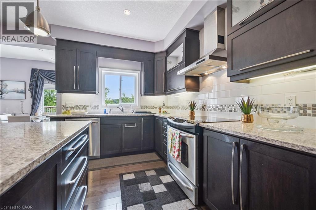 Photo 12 of 598 Sundew Drive, Waterloo ON